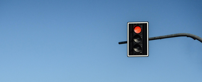 red-traffic-light-stop-sign.jpg